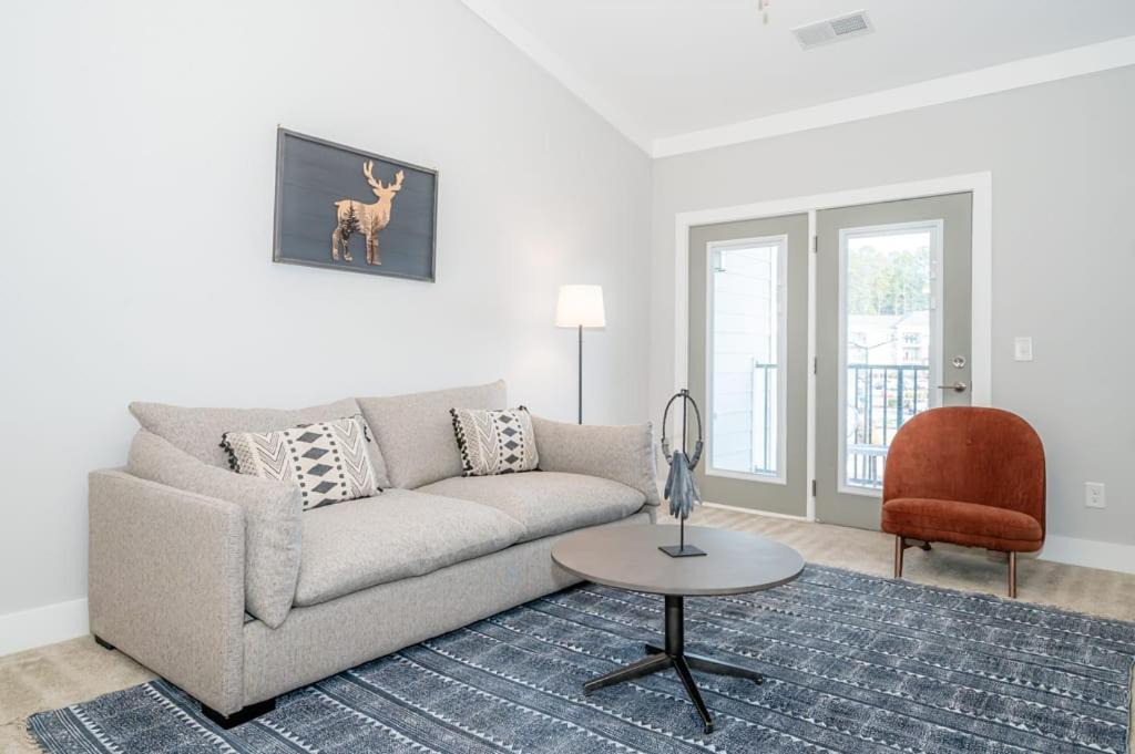 Photo of Livingroom in Morrisville