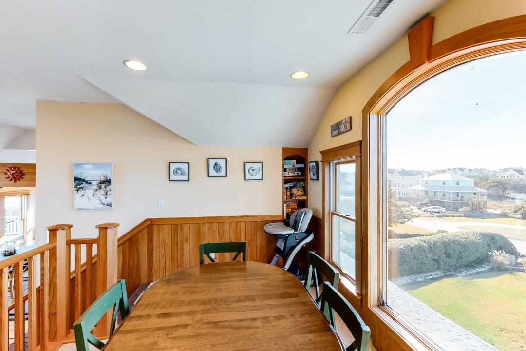 Photo of Livingroom in Whalehead Beach