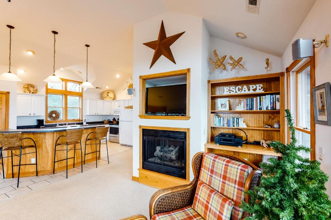 Photo of Livingroom in Corolla Light