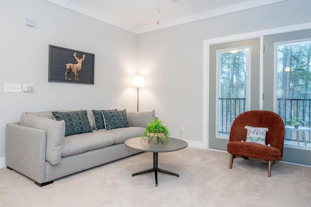 Photo of Livingroom in Morrisville