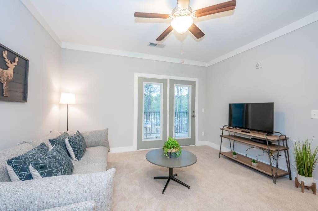 Photo of Livingroom in Morrisville