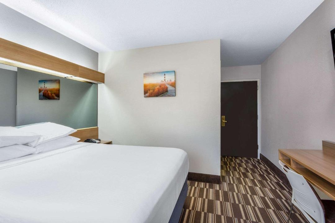 Photo of Bedroom in Matthews
