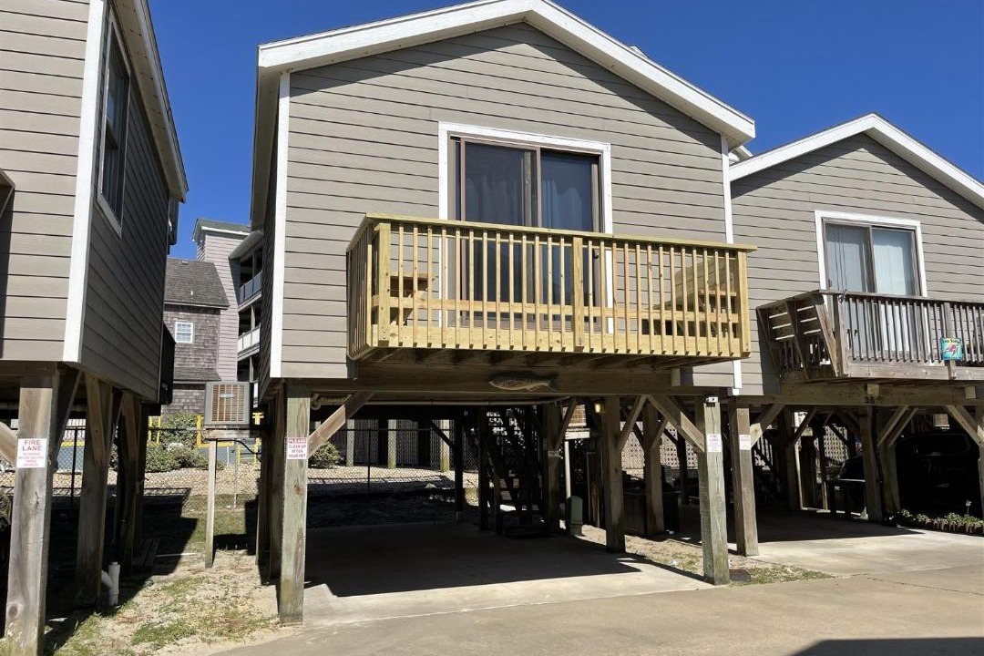 Photo of Others in Hatteras