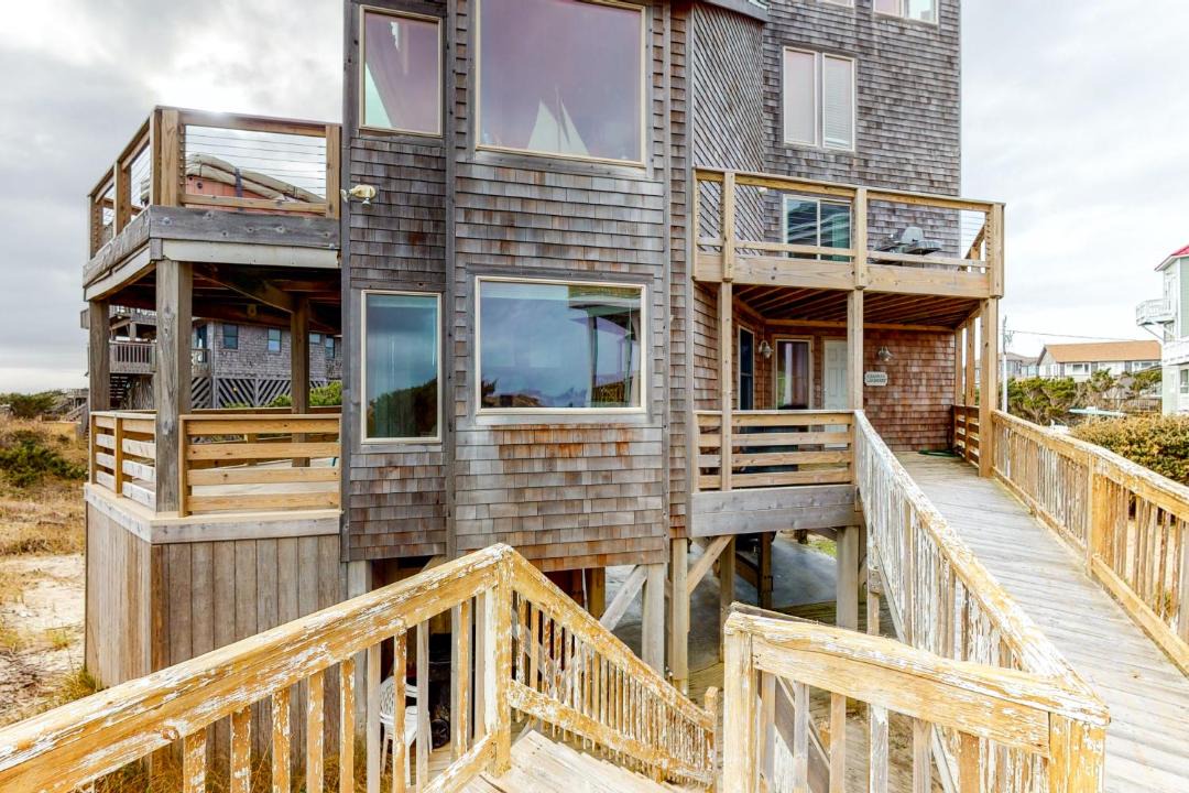 Photo of Buildings in Hatteras