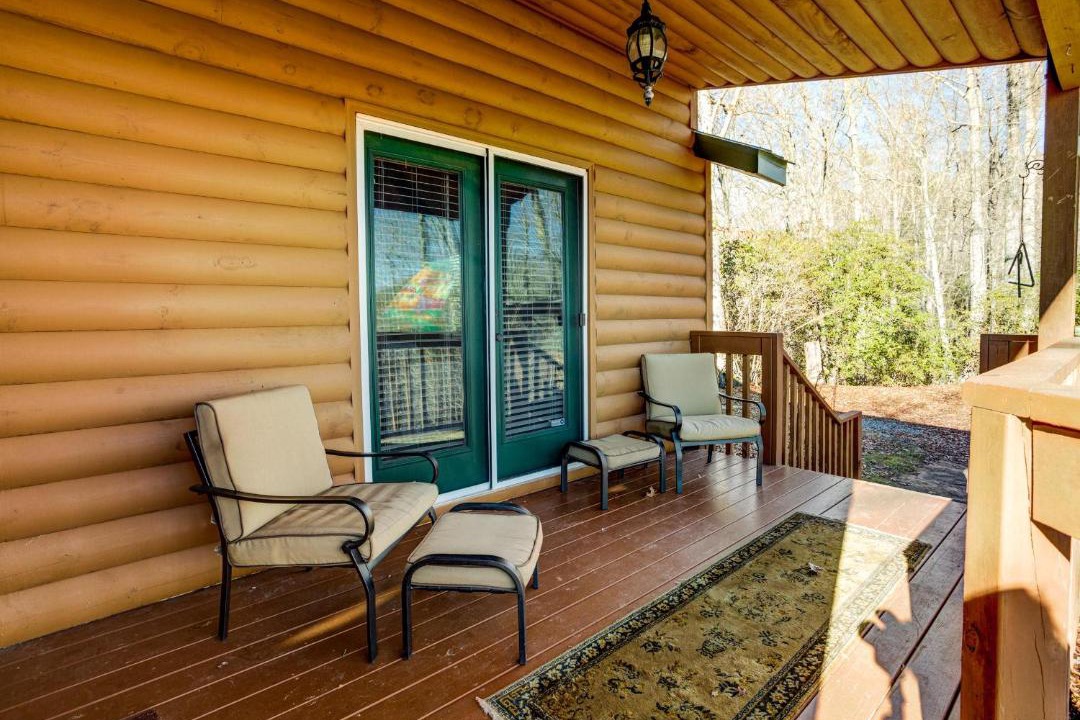 Photo of Others in Lake Toxaway