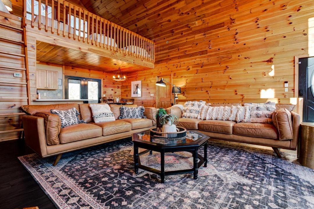Photo of Livingroom in Lake Toxaway