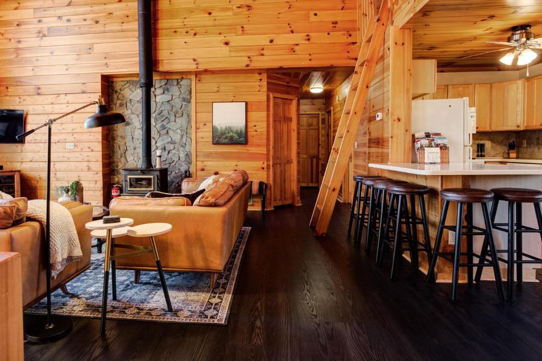 Photo of Livingroom in Lake Toxaway