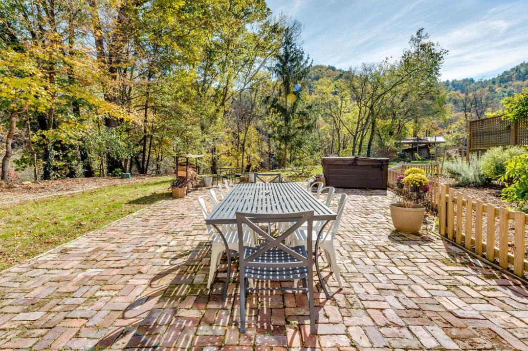 Photo of Patio Balcony in Hot Springs