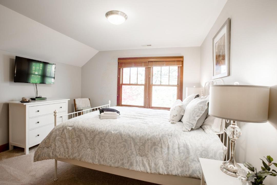 Photo of Bedroom in Cheshire