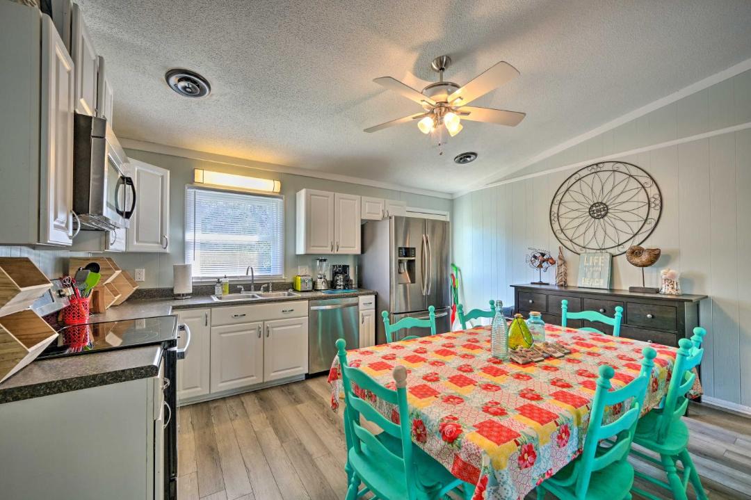 Photo of Kitchen in Emerald Isle