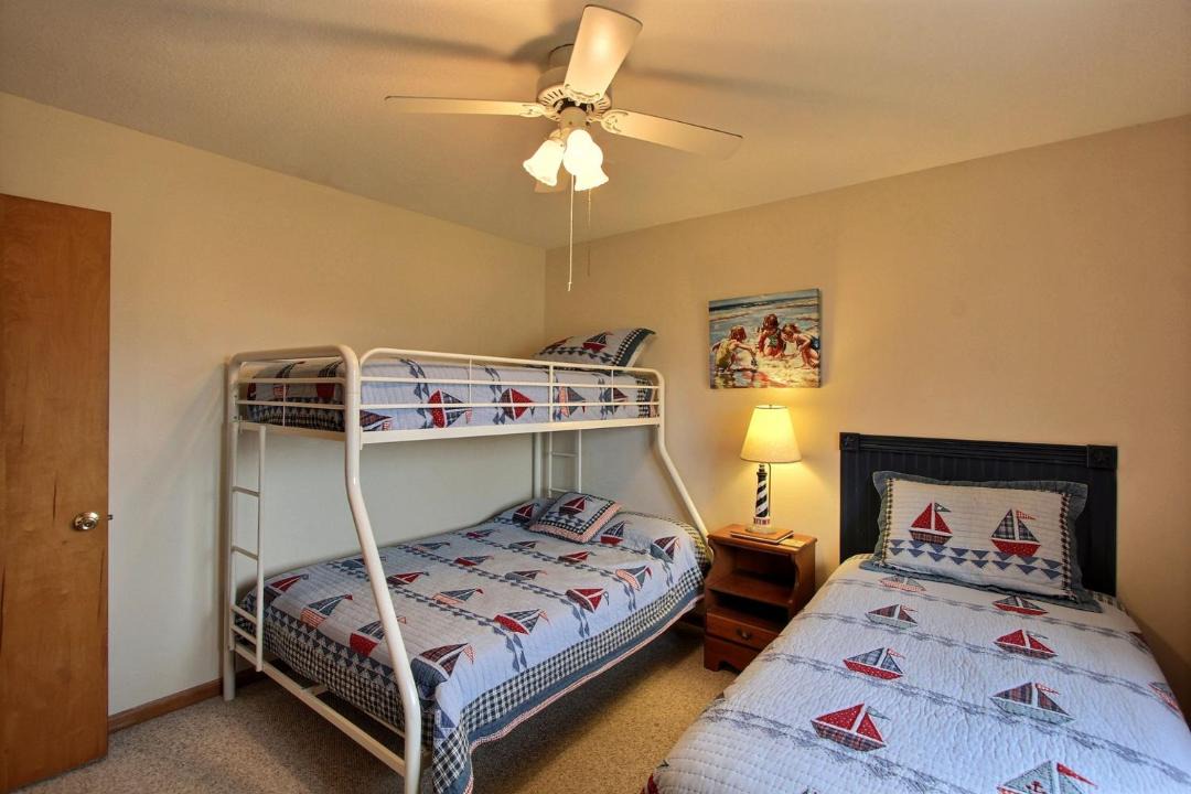 Photo of Bedroom in Hatteras