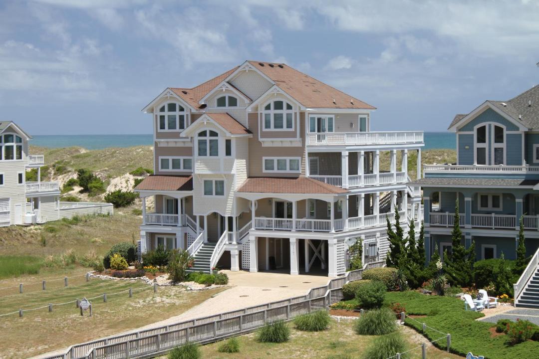 Photo of Buildings in Ocean Isle Estates