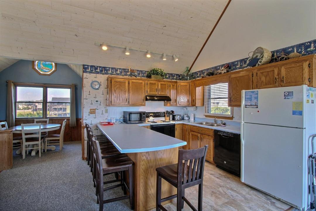 Photo of Kitchen in Waves