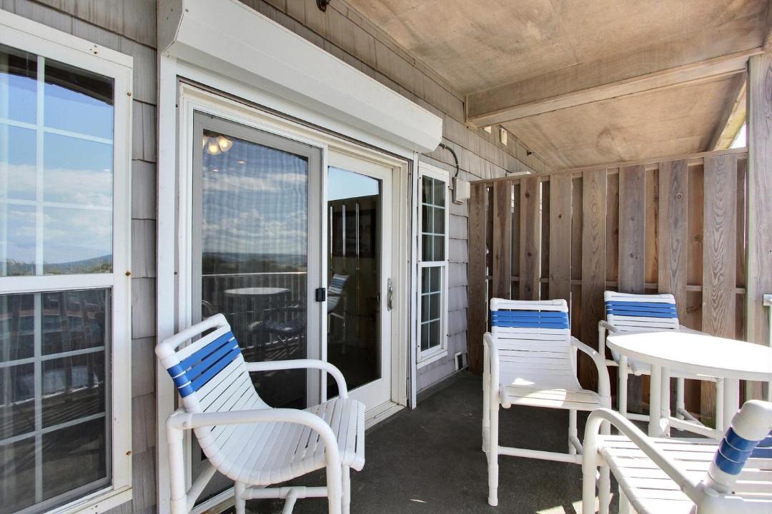 Photo of Patio Balcony in Hatteras