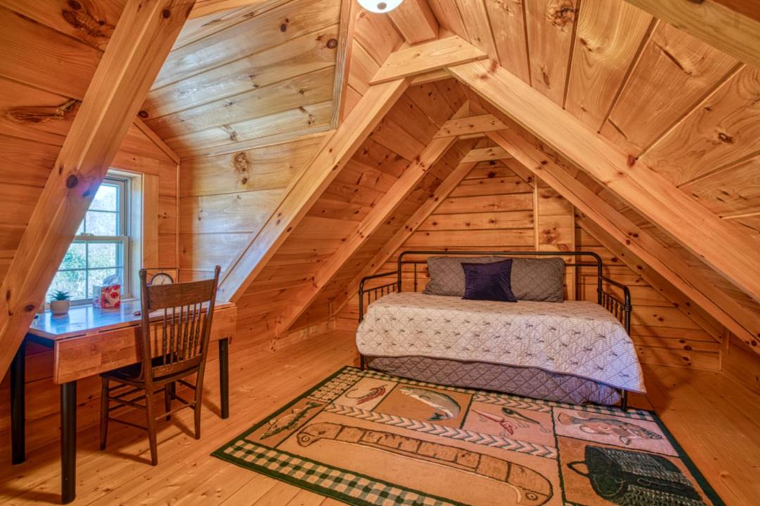 Photo of Bedroom in Clearwater Creek