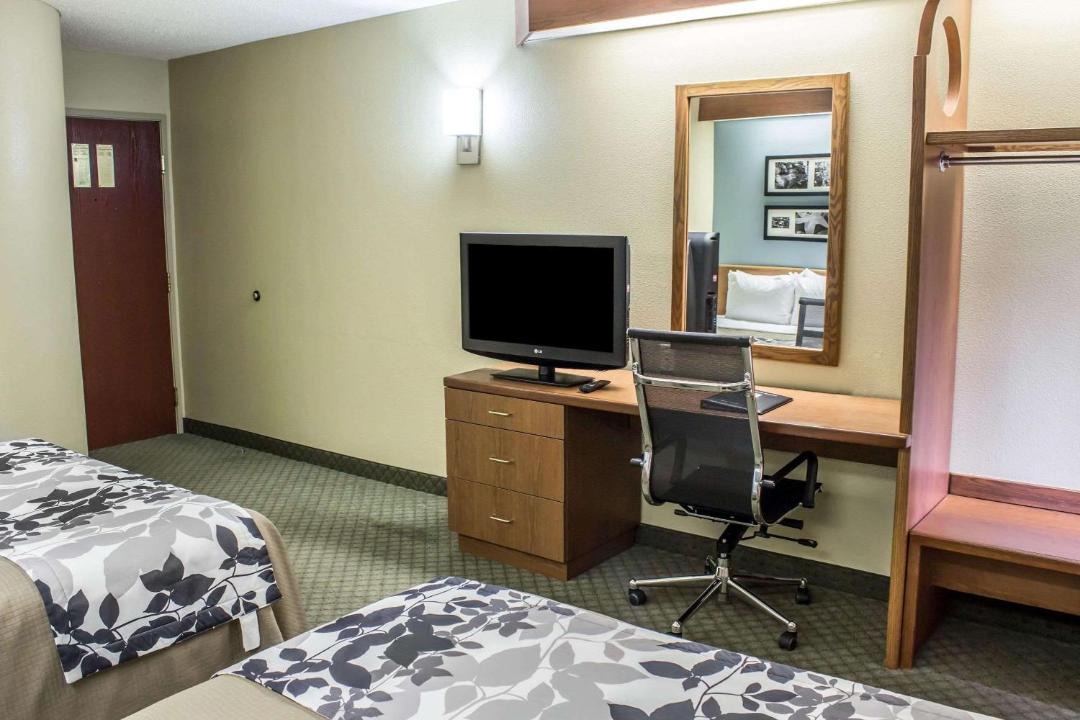 Photo of Bedroom in Wake Forest