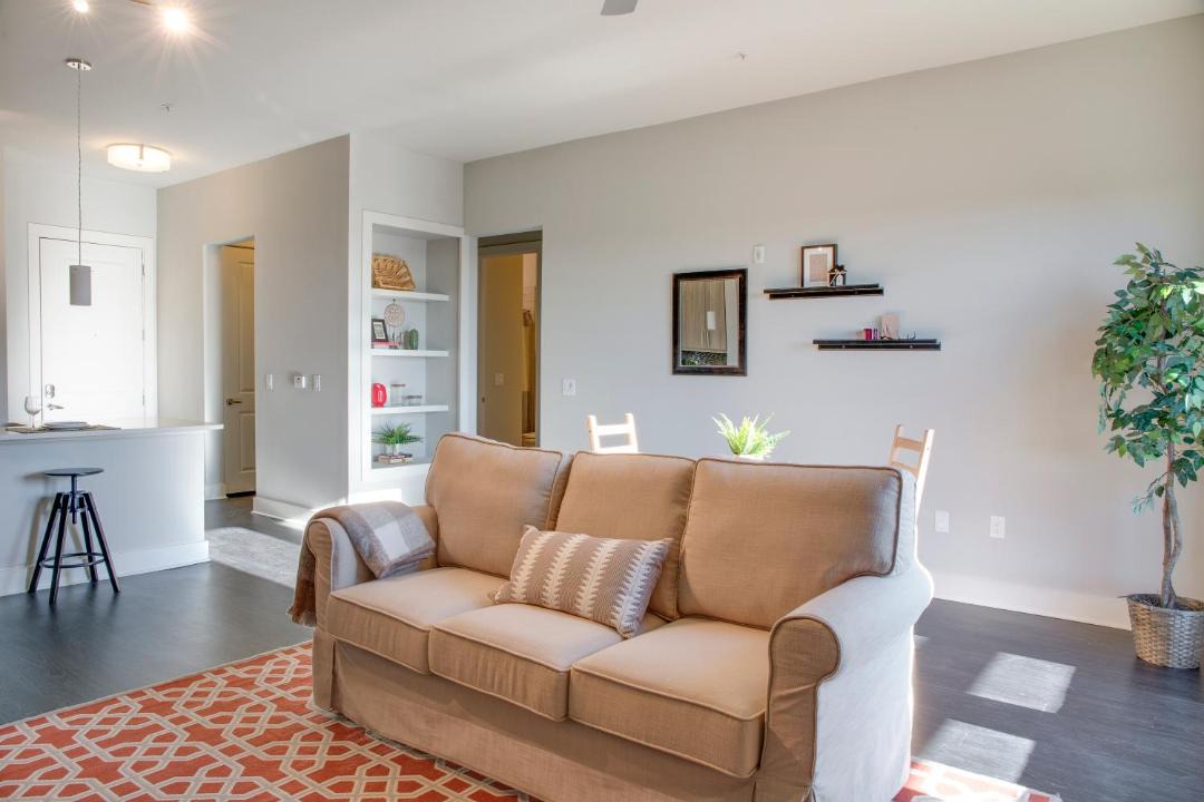 Photo of Livingroom in Third Ward