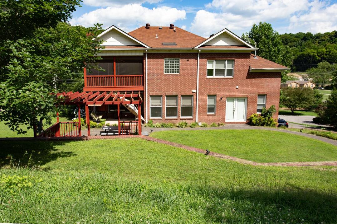 Photo of Buildings in Brentwood