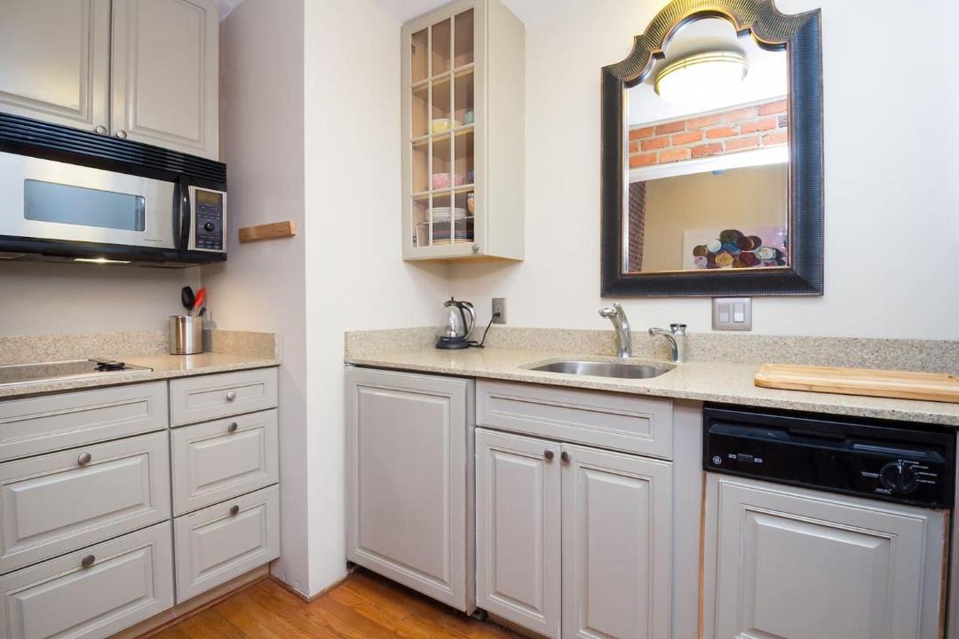 Photo of Kitchen in Charlotte Center City