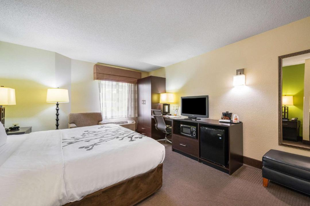 Photo of Bedroom in Statesville