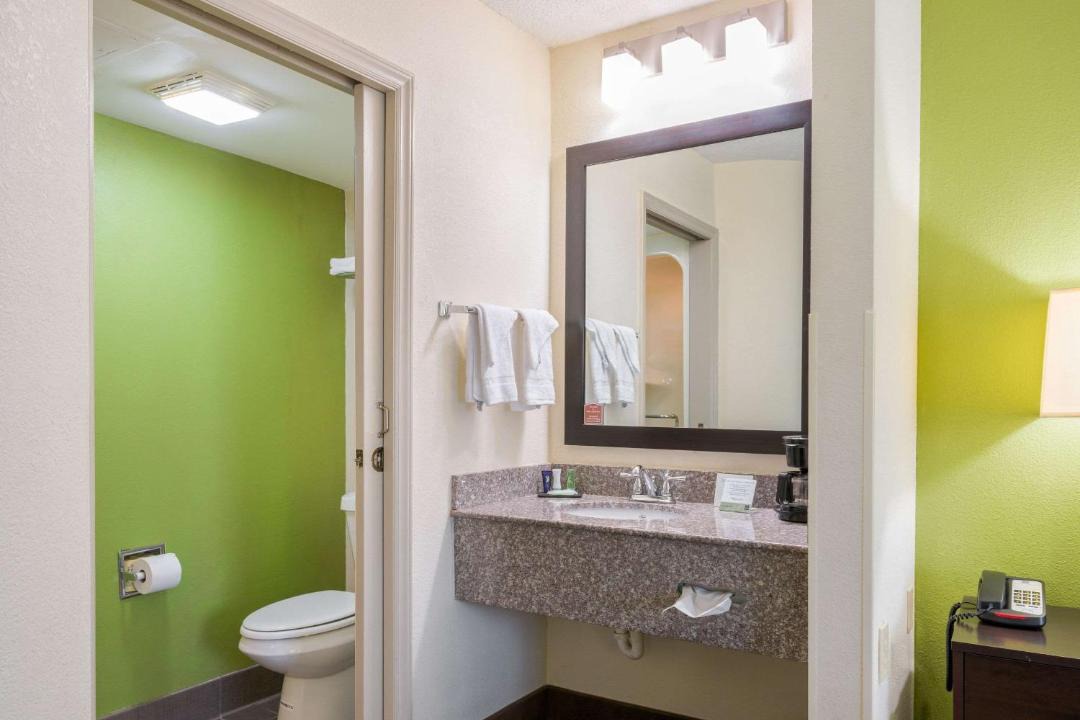 Photo of Bathroom in Statesville