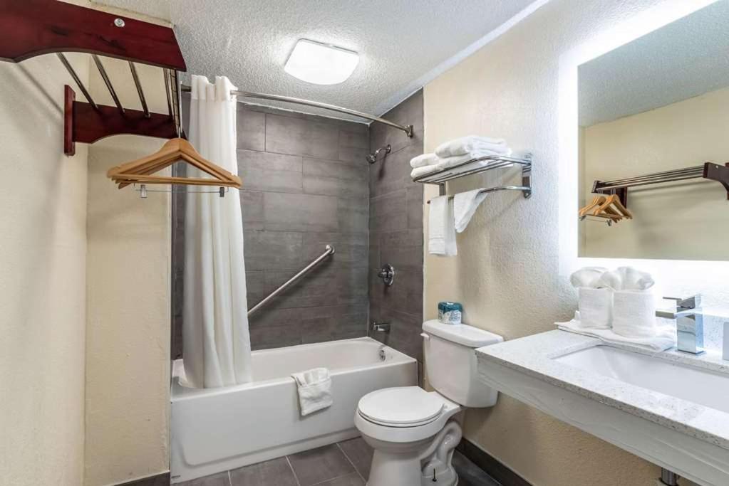 Photo of Bathroom in Asheboro