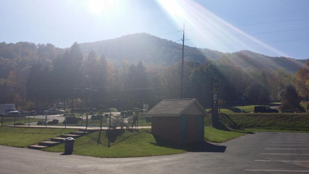 Photo of Others in Maggie Valley