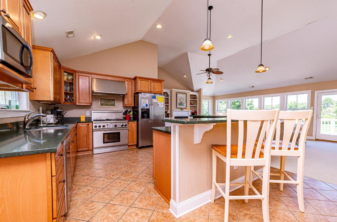 Photo of Kitchen in Sea Scape