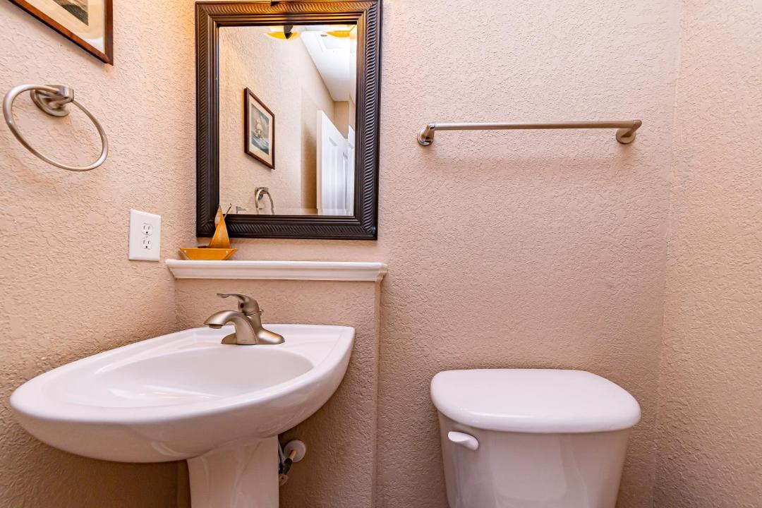 Photo of Bathroom in Sea Scape