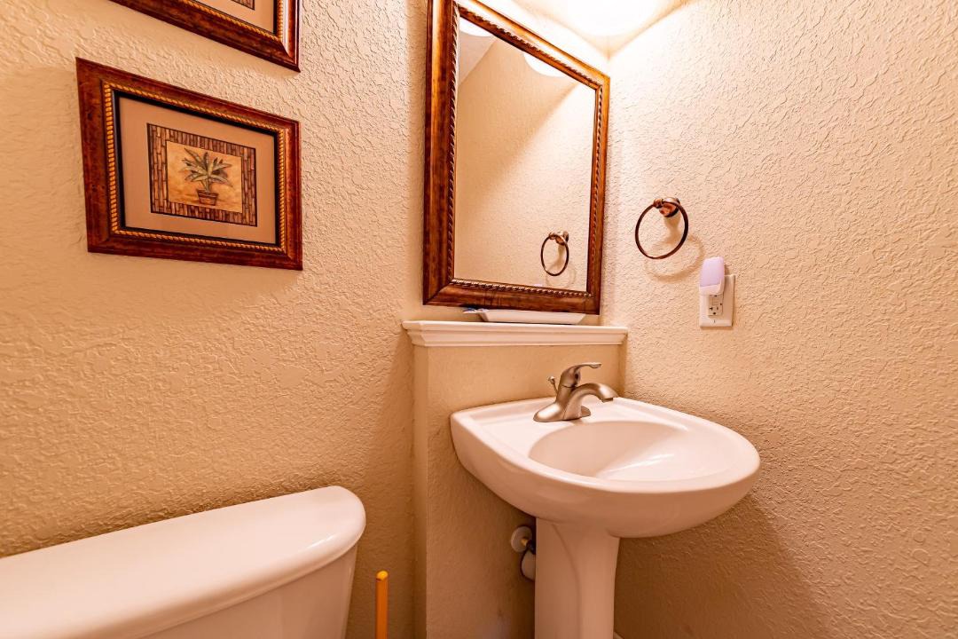 Photo of Bathroom in Sea Scape