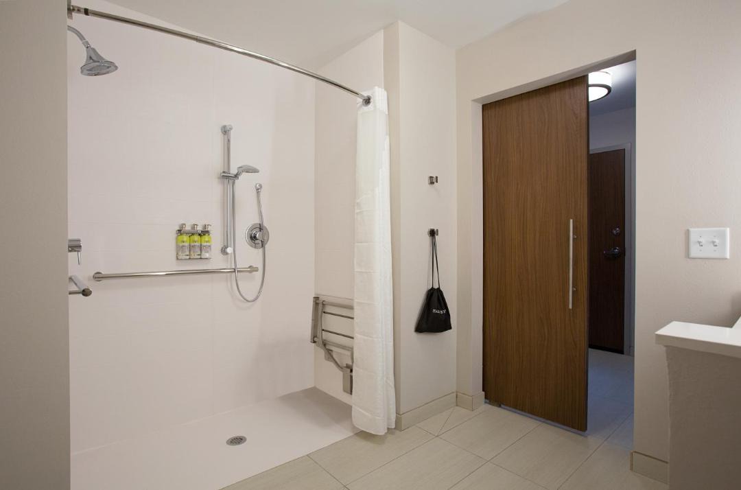 Photo of Bathroom in Cape Fear
