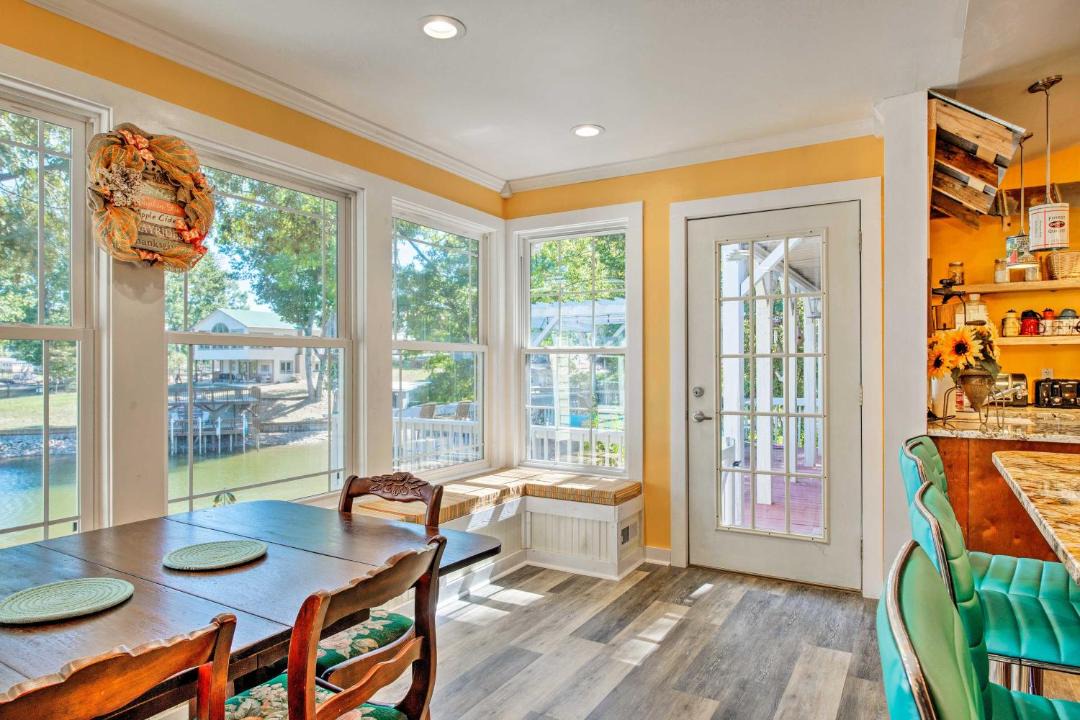 Photo of Livingroom in New London