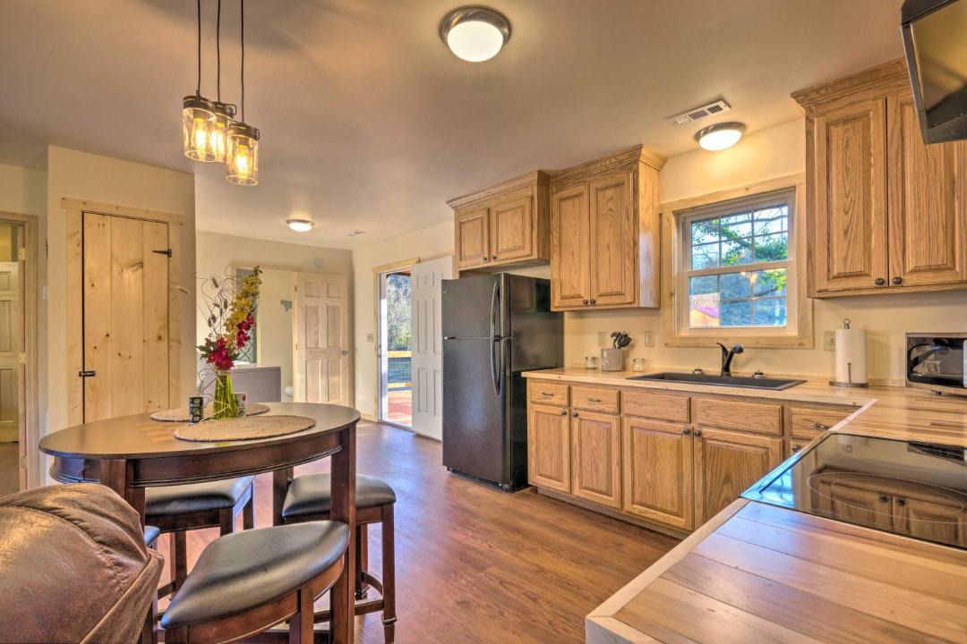 Photo of Kitchen in Cherokee