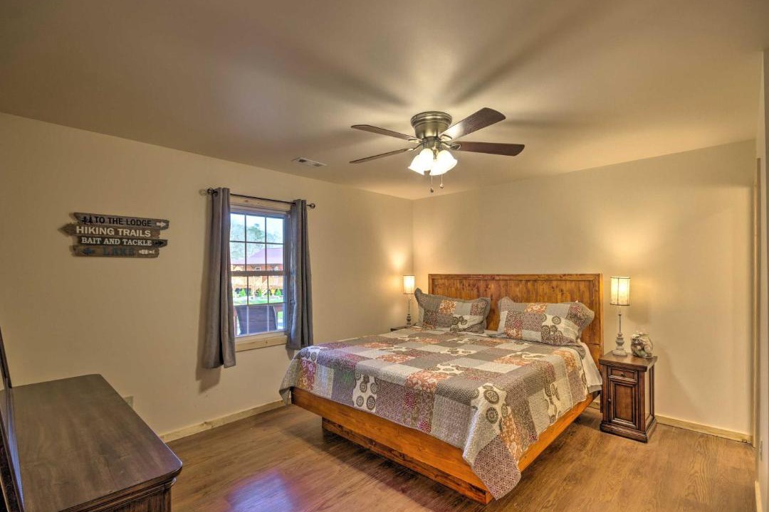 Photo of Bedroom in Cherokee