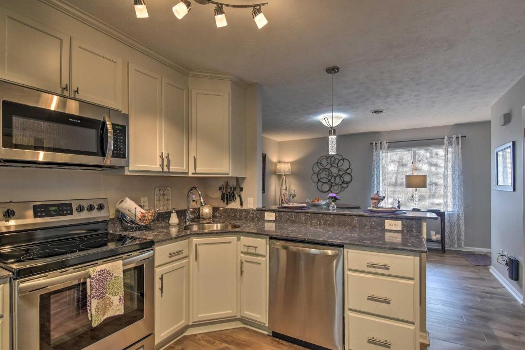 Photo of Kitchen in Hendersonville