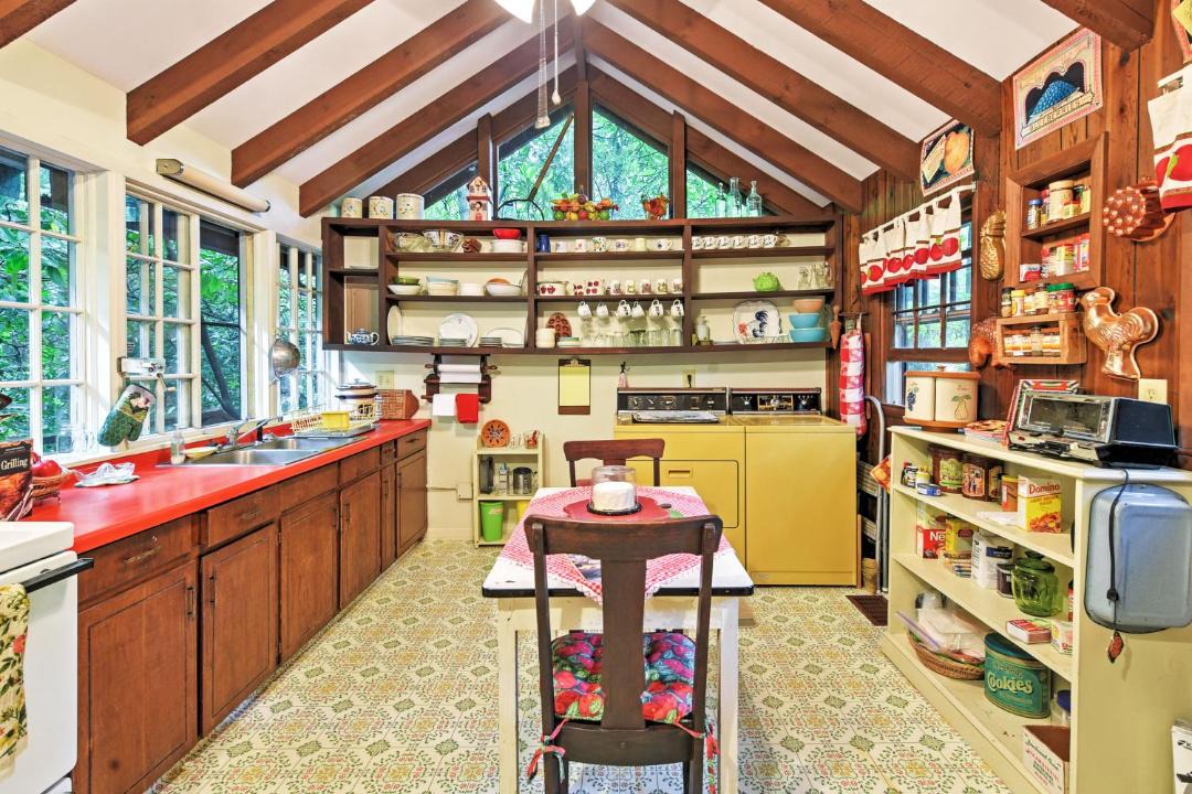 Photo of Kitchen in Candler