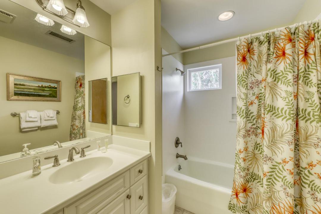 Photo of Bathroom in Kiawah Island