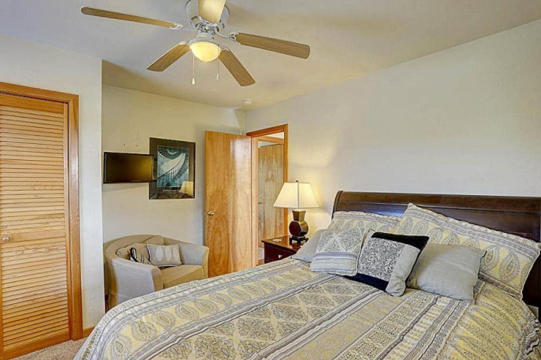 Photo of Bedroom in Ocean Hill
