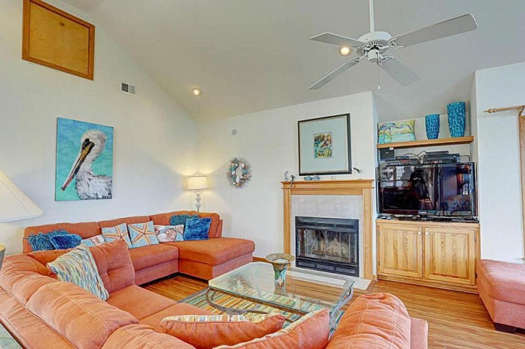 Photo of Livingroom in Ocean Hill