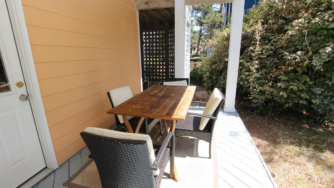 Photo of Patio Balcony in Monteray Shores