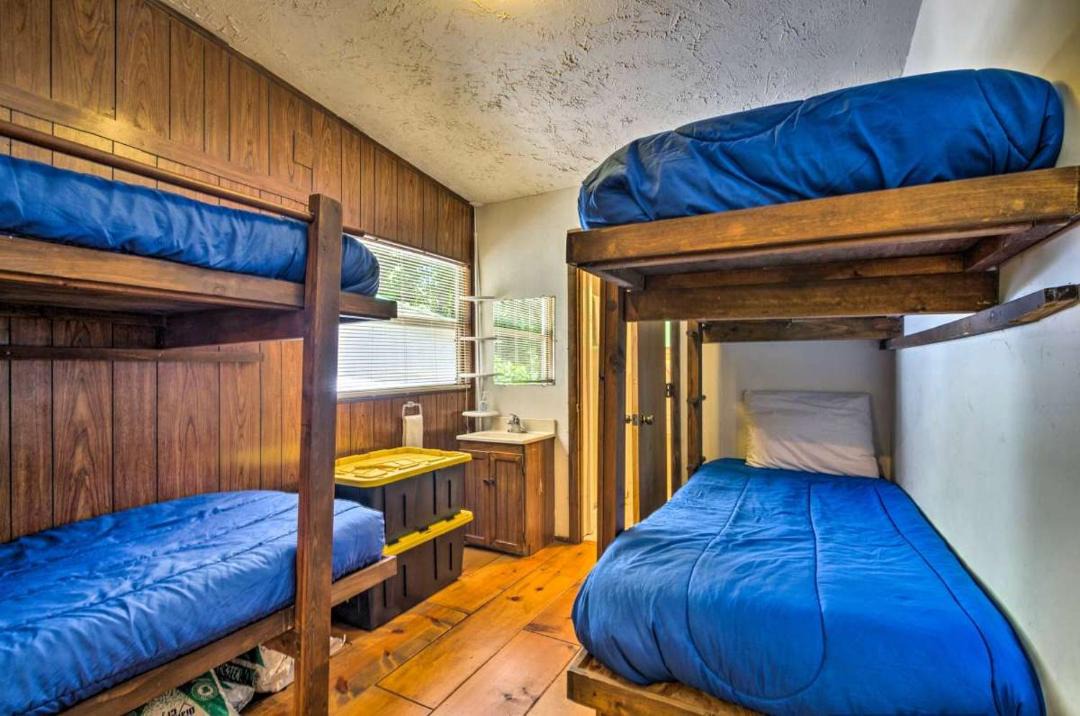 Photo of Bedroom in Bryson City
