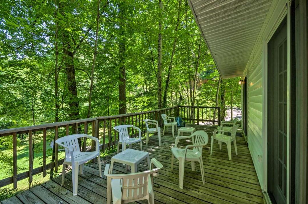 Photo of Patio Balcony in Bryson City