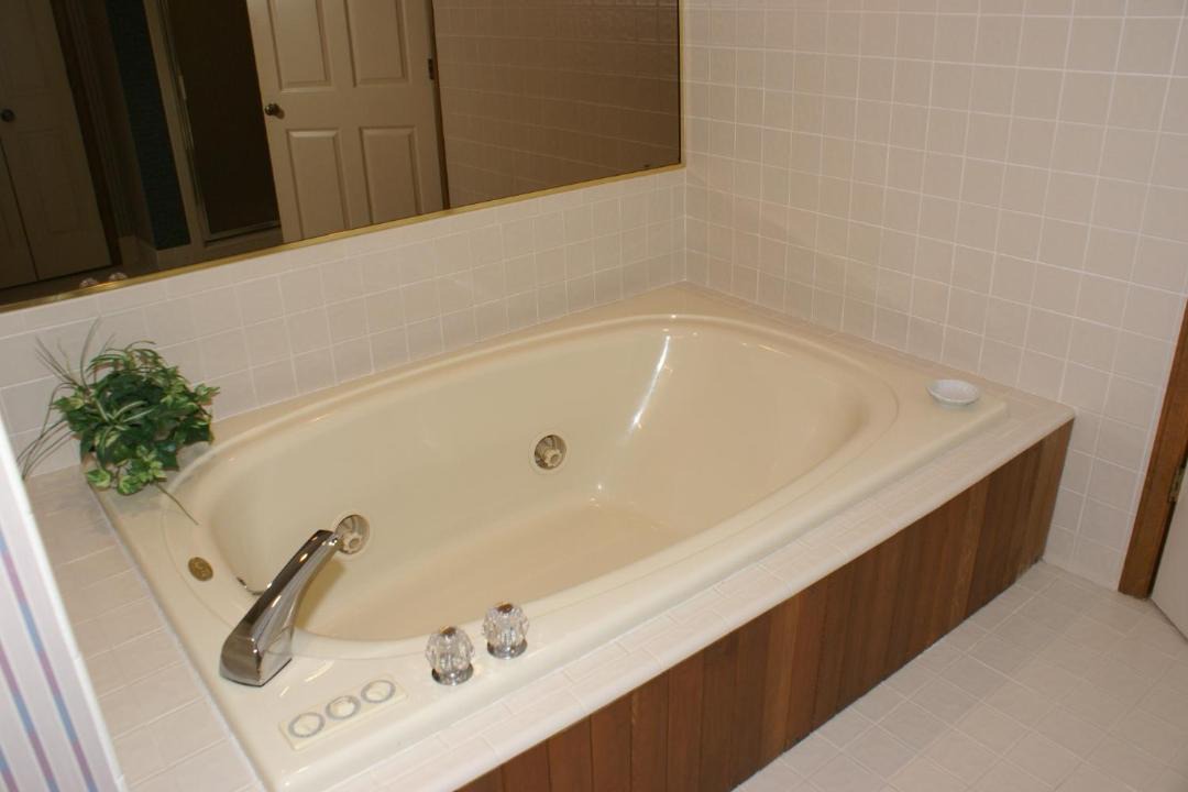 Photo of Bathroom in Blowing Rock