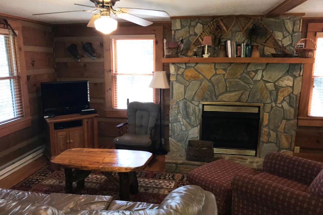 Photo of Livingroom in Blowing Rock