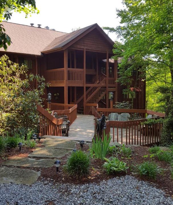 Photo of Buildings in Lake Toxaway