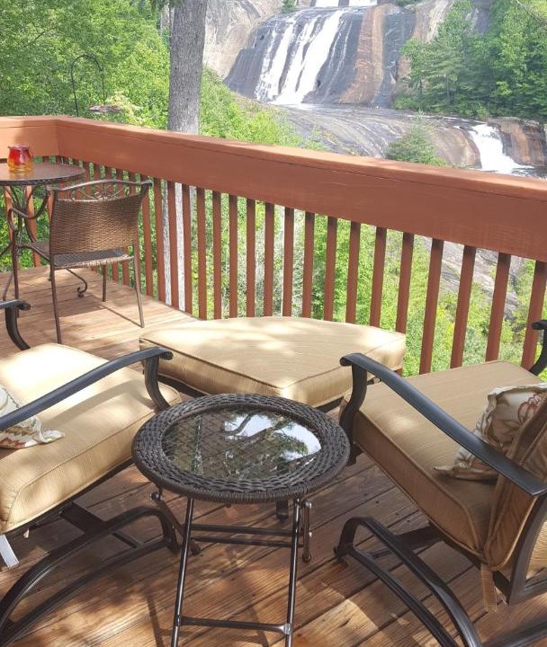 Photo of Patio Balcony in Lake Toxaway