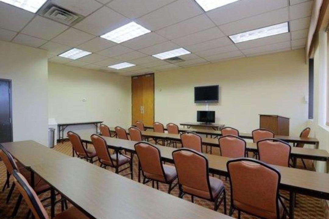 Photo of Others in Mount Airy