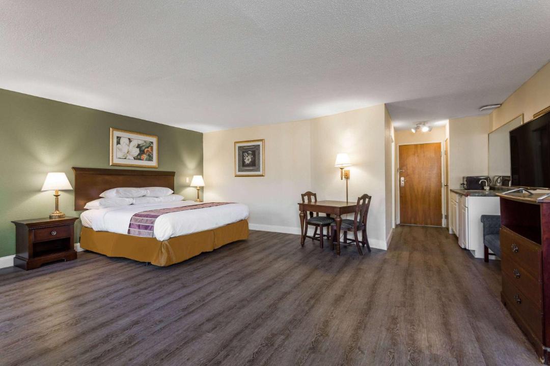 Photo of Bedroom in Rocky Mount