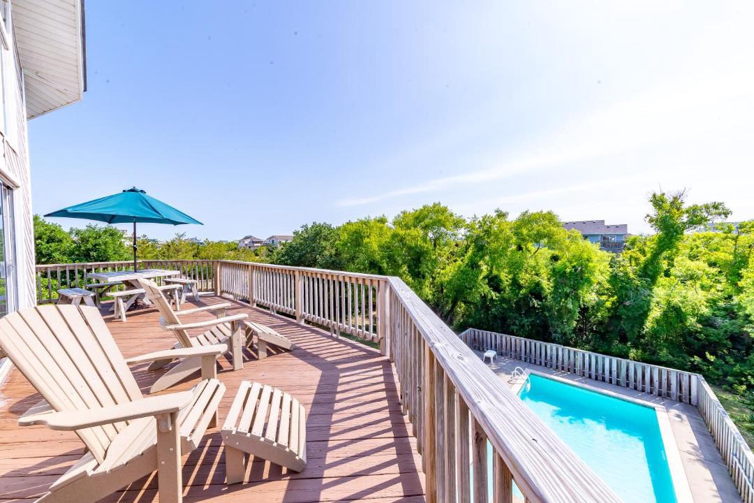 Photo of Patio Balcony in Whalehead Beach