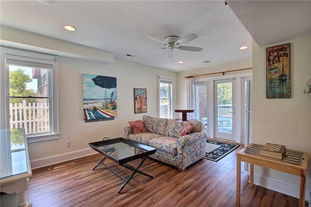 Photo of Livingroom in Buck Island